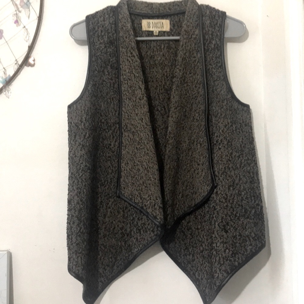 BB Dakota vest